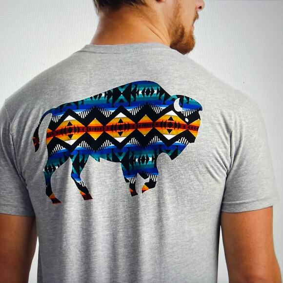 Pendleton Los Lunas Bison Graphic T-Shirt Men Medium Heather Gray Short Sleeves - Picture 1 of 6